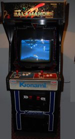 Konami-Salamander-Arcade-Maschine-Cabinet-TV-Video.jpg