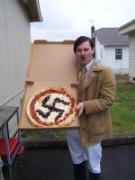 If+Hitler+was+a+pizza+delivery+guy_c6c6e1_4920285.jpg