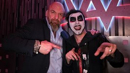 Danhausen with Trips.jpg